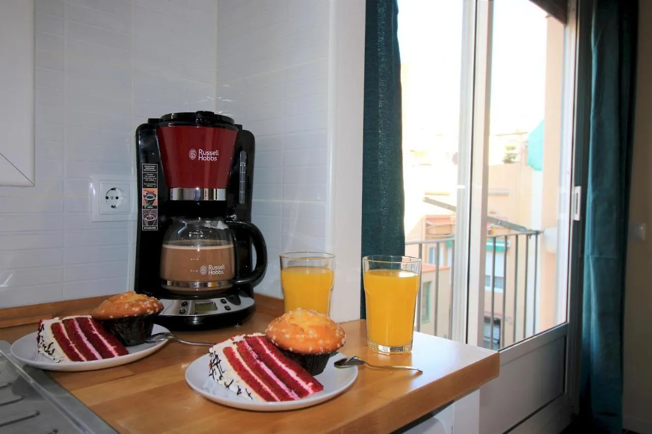 Apartment Ideal For Seasons In Barcelona 0*,  Spanien